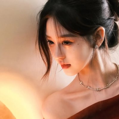 滑板女孩